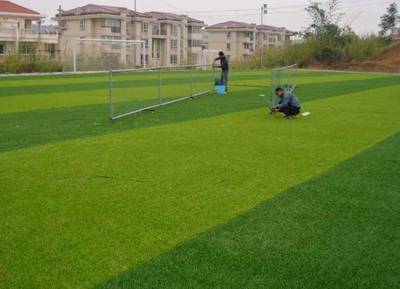 福州建华景观绿化:如何铺设人造草坪?草坪铺设和养护的注意事项